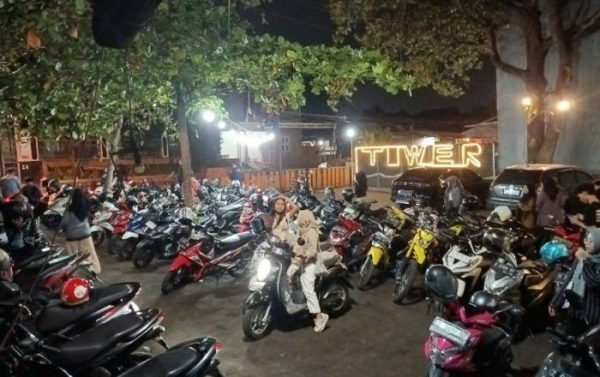 Tower Cafe Tembalang Semarang & 50an Daftar Harga Menu